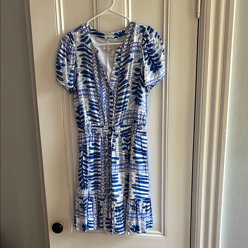 NWOT Loft Blue & White Patterned Dress